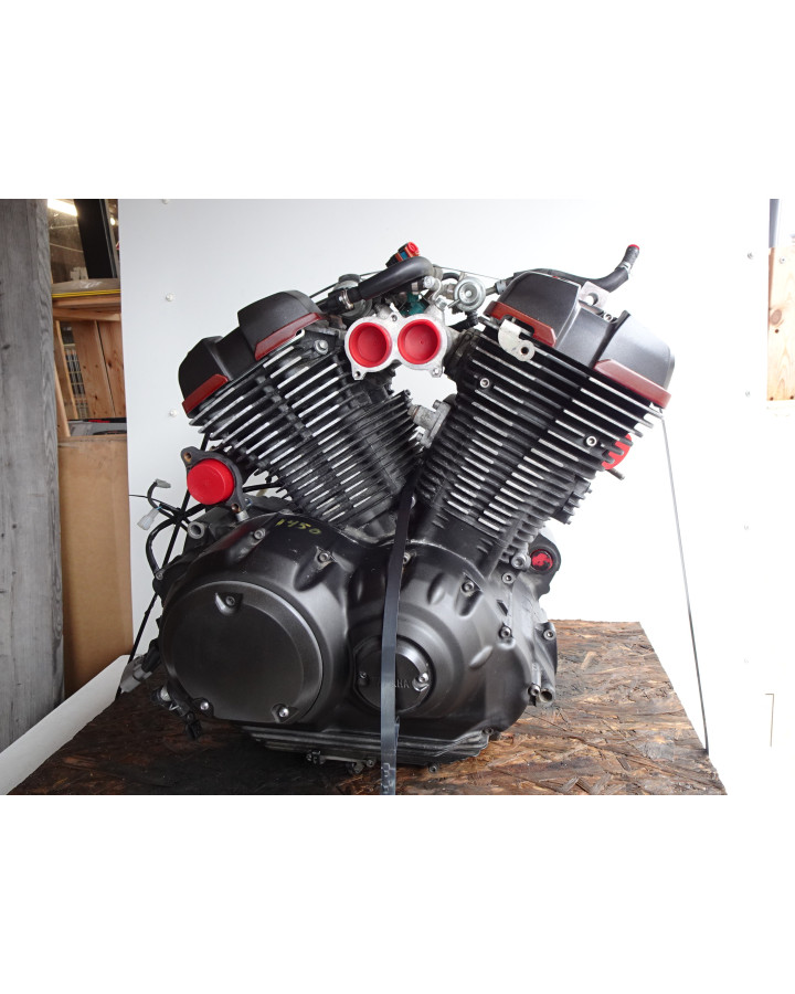 Yamaha XV950R Bolt, motor (repobjekt)