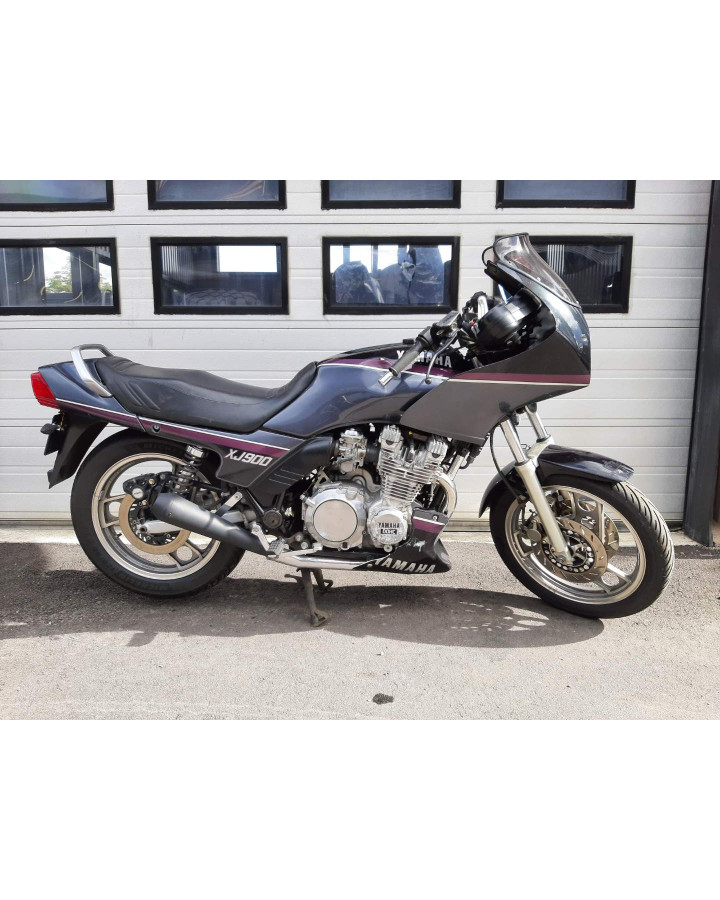 Yamaha XJ900